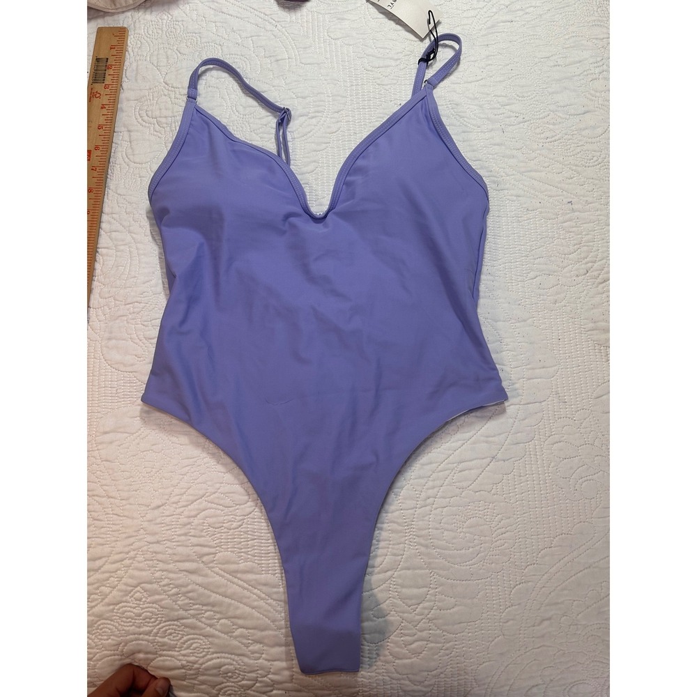 Naturyl by Niykee One Piece Swimsuit Womens L High Cut Thong V-Neck Bodysuit NWT